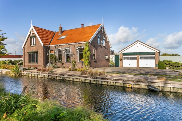 Westeinde 50, Roelofarendsveen